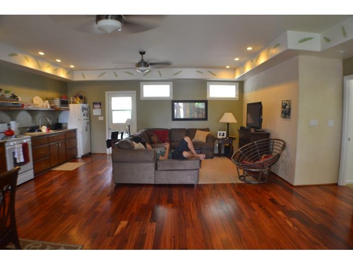 Kailua Apartment: 4 South Kalaheo Ave