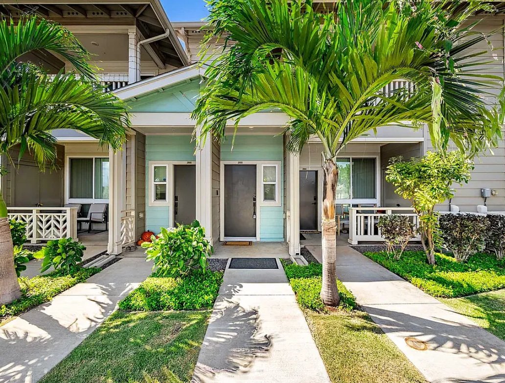 Ewa Beach House: 91-3525 Kauluakoko St
