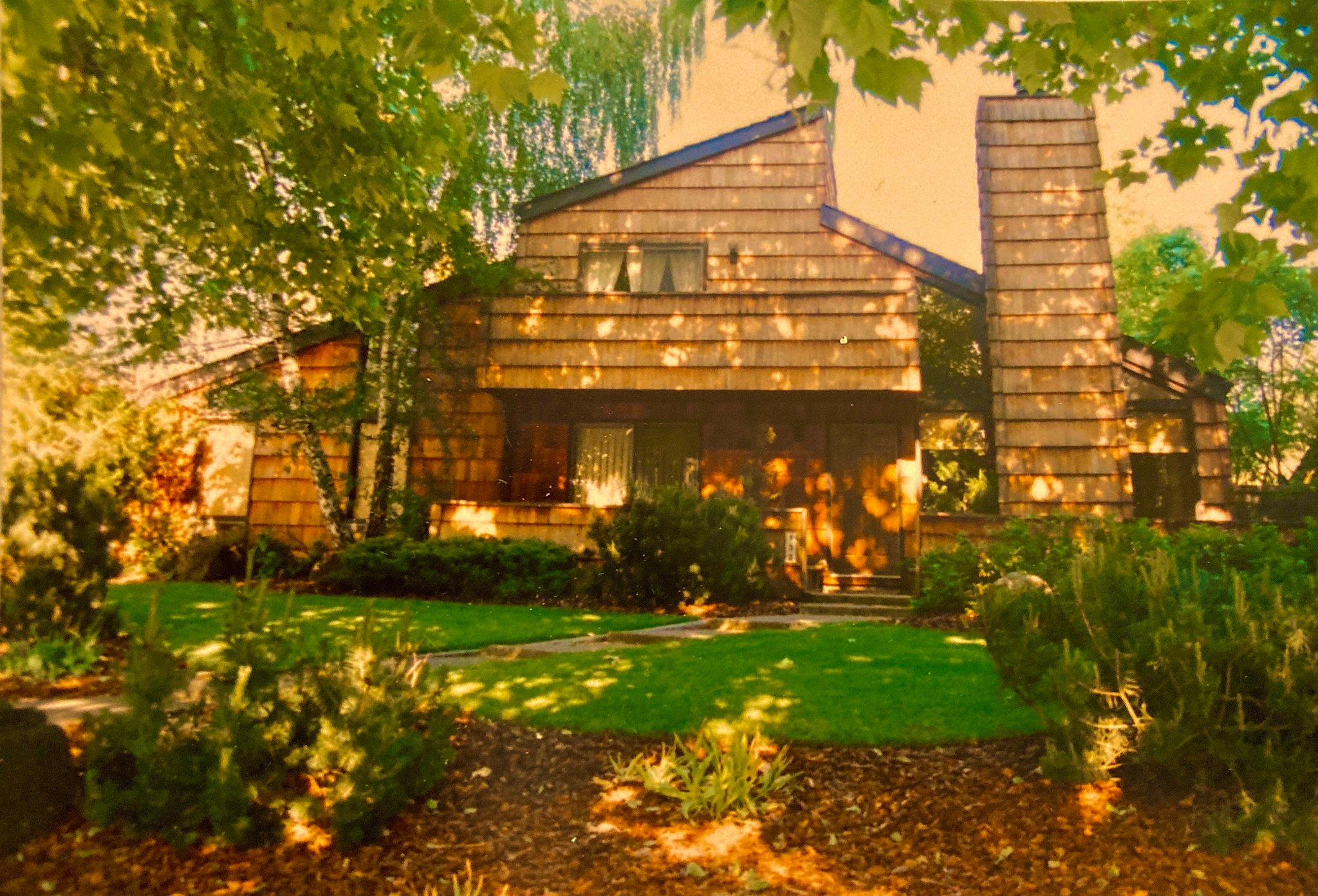 Medford House: 132 Kensington Square