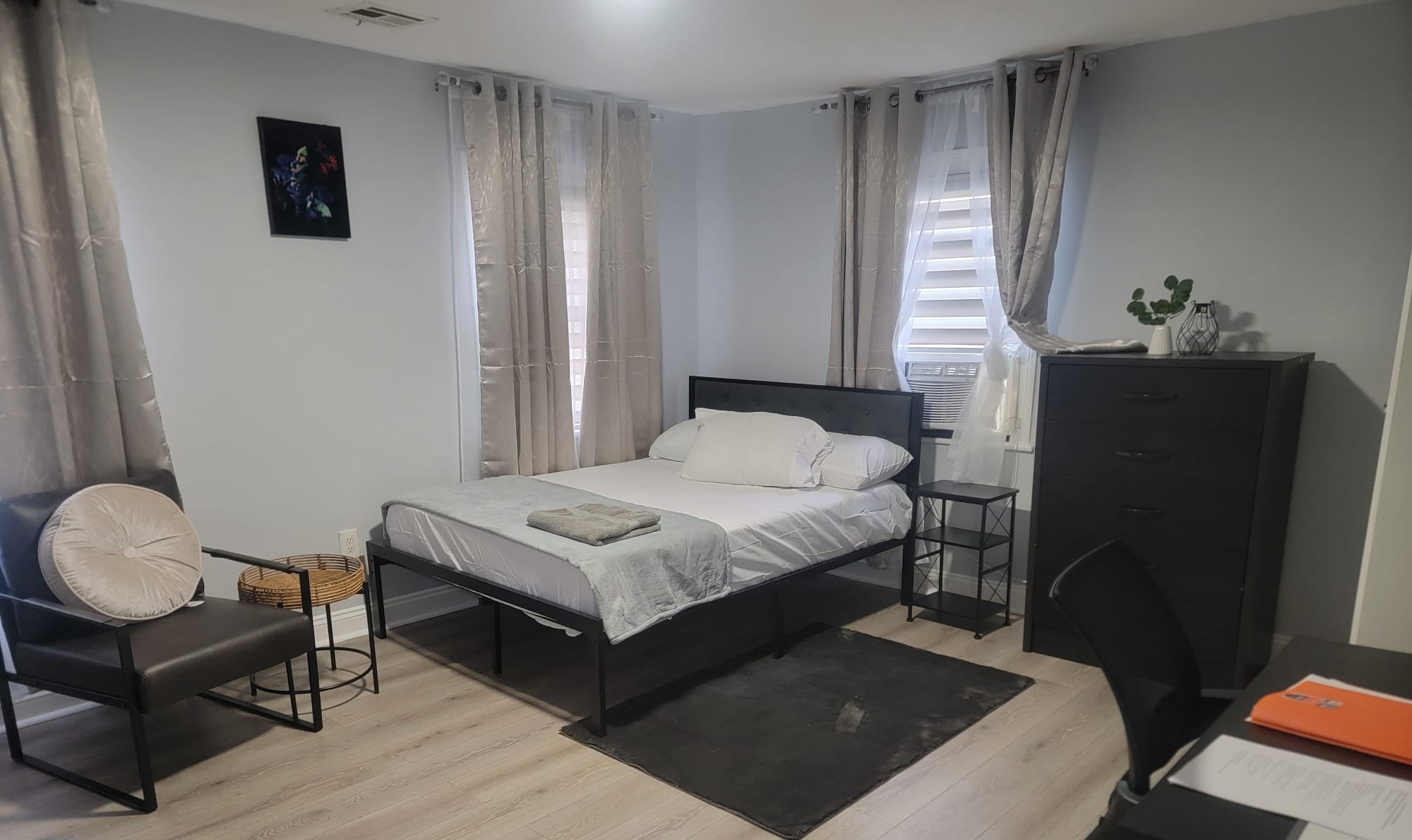 Newark Single Room: 12 Thomas Street