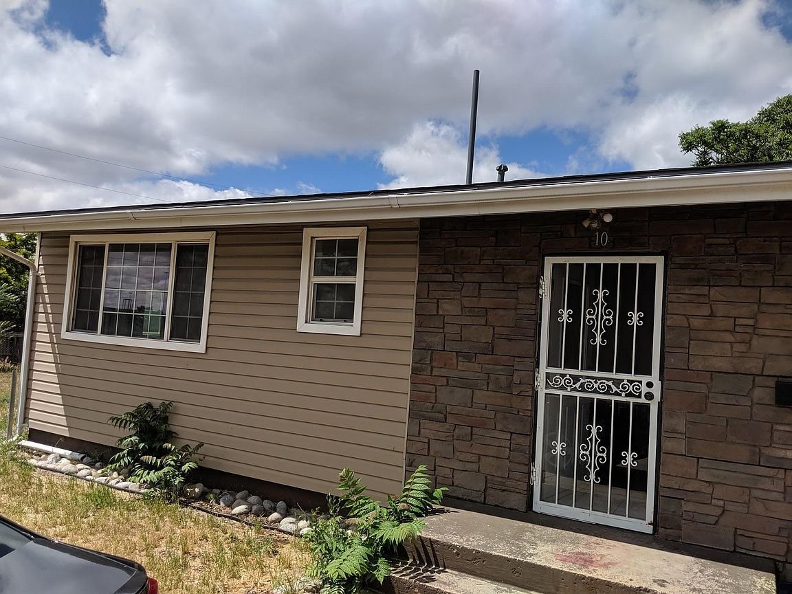 Denver House: 10 Bowie Ct