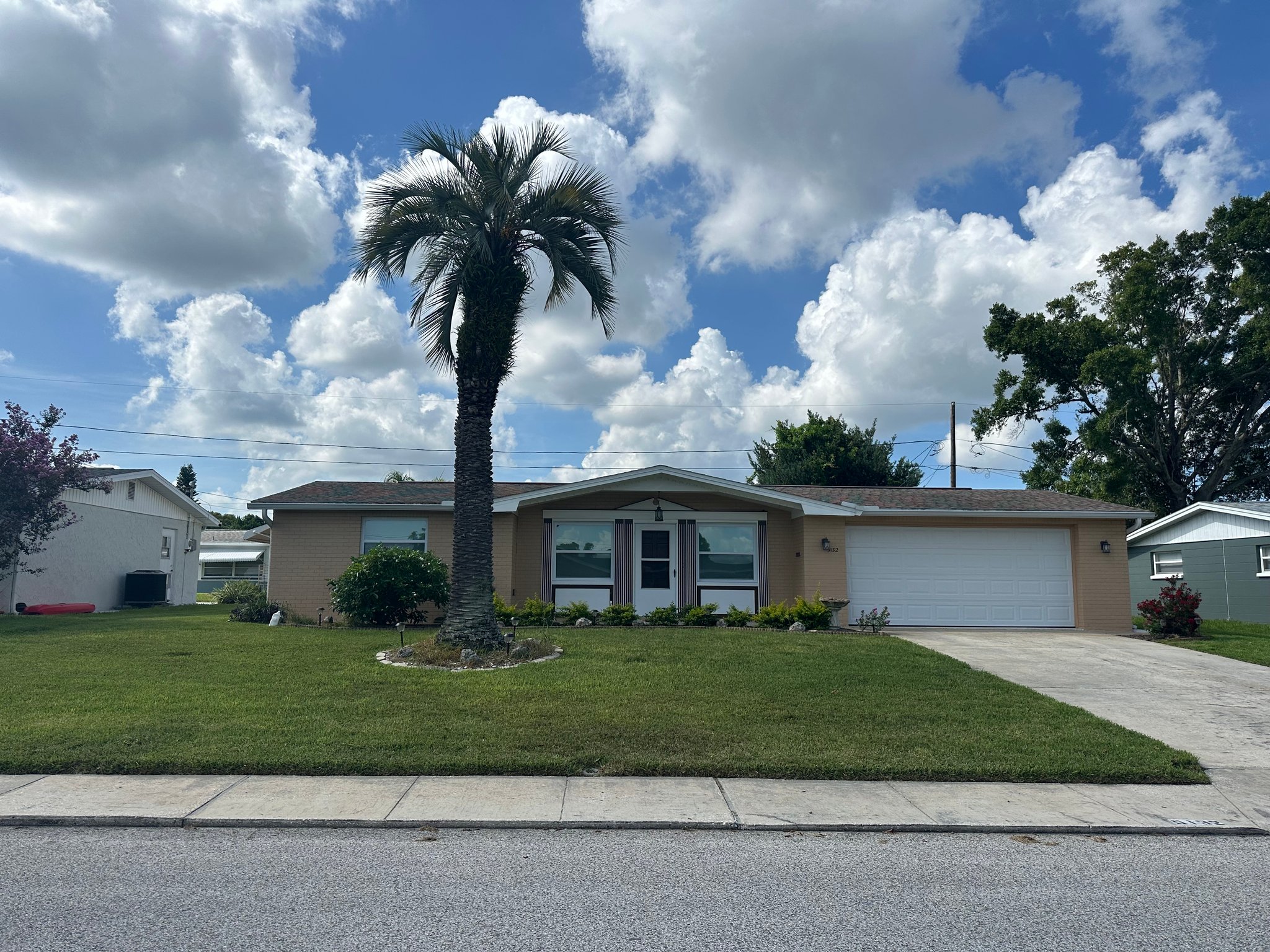 New Port Richey House: 5132 Overton Dr