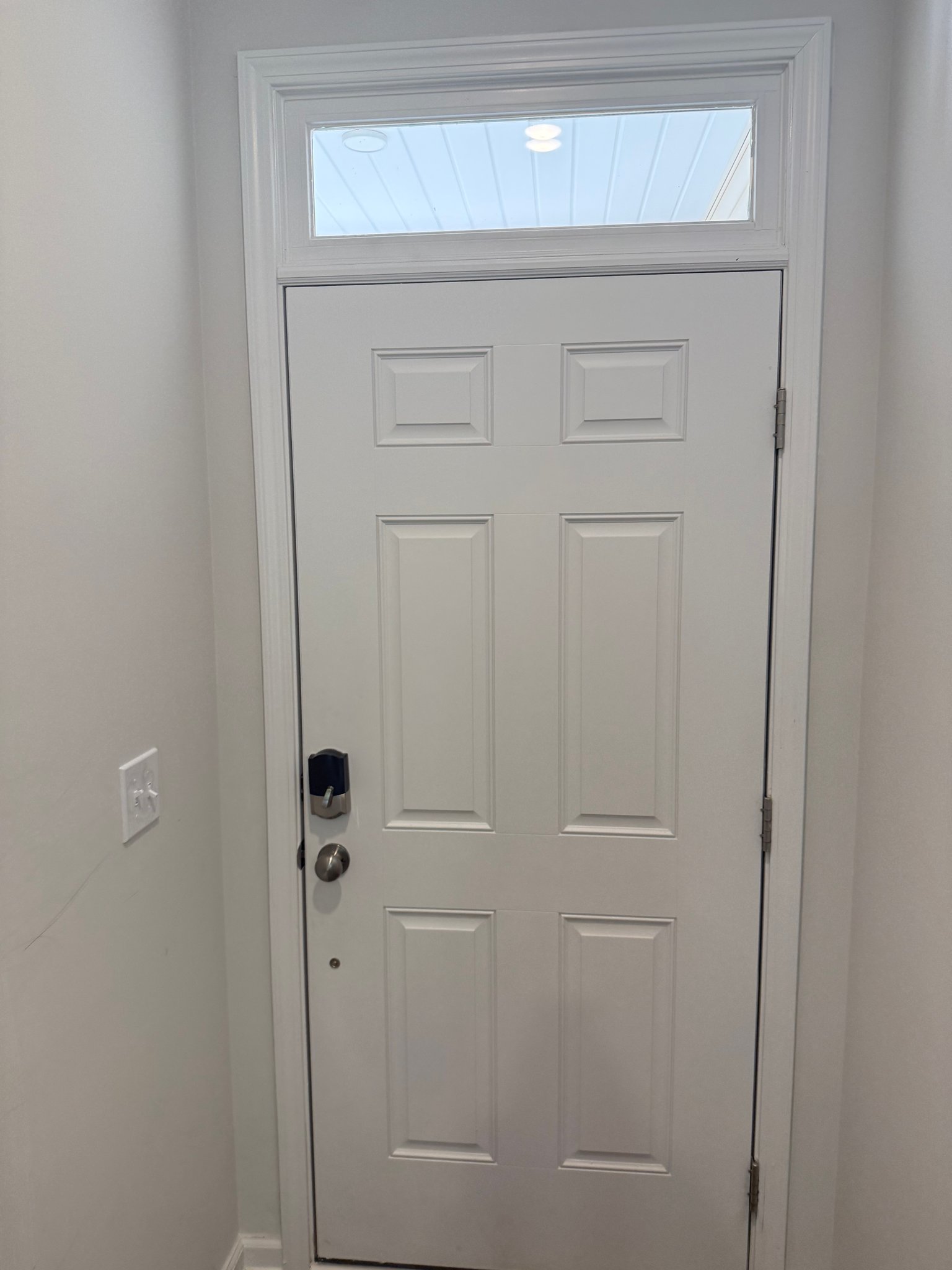 Smithfield Townhome: 275 Peebles Dr