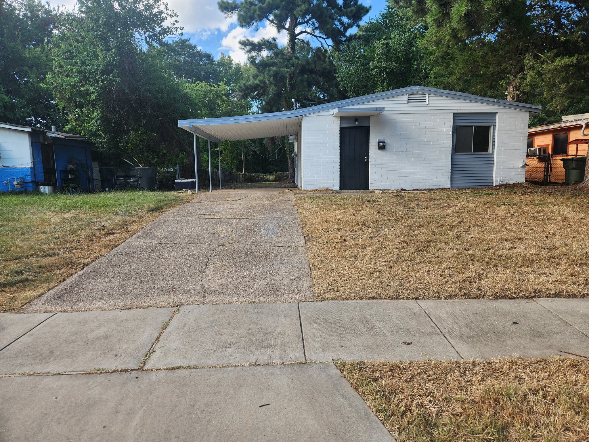 Shreveport House: 4402 Waters Place