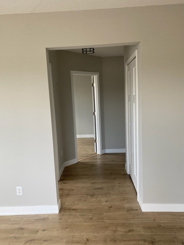 Saint Paul Apartment: 1564 Randolph Ave