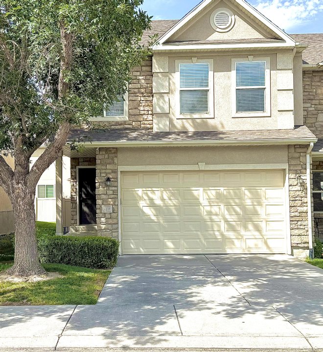 West Jordan Townhome: 3334 W Lower Newark Way