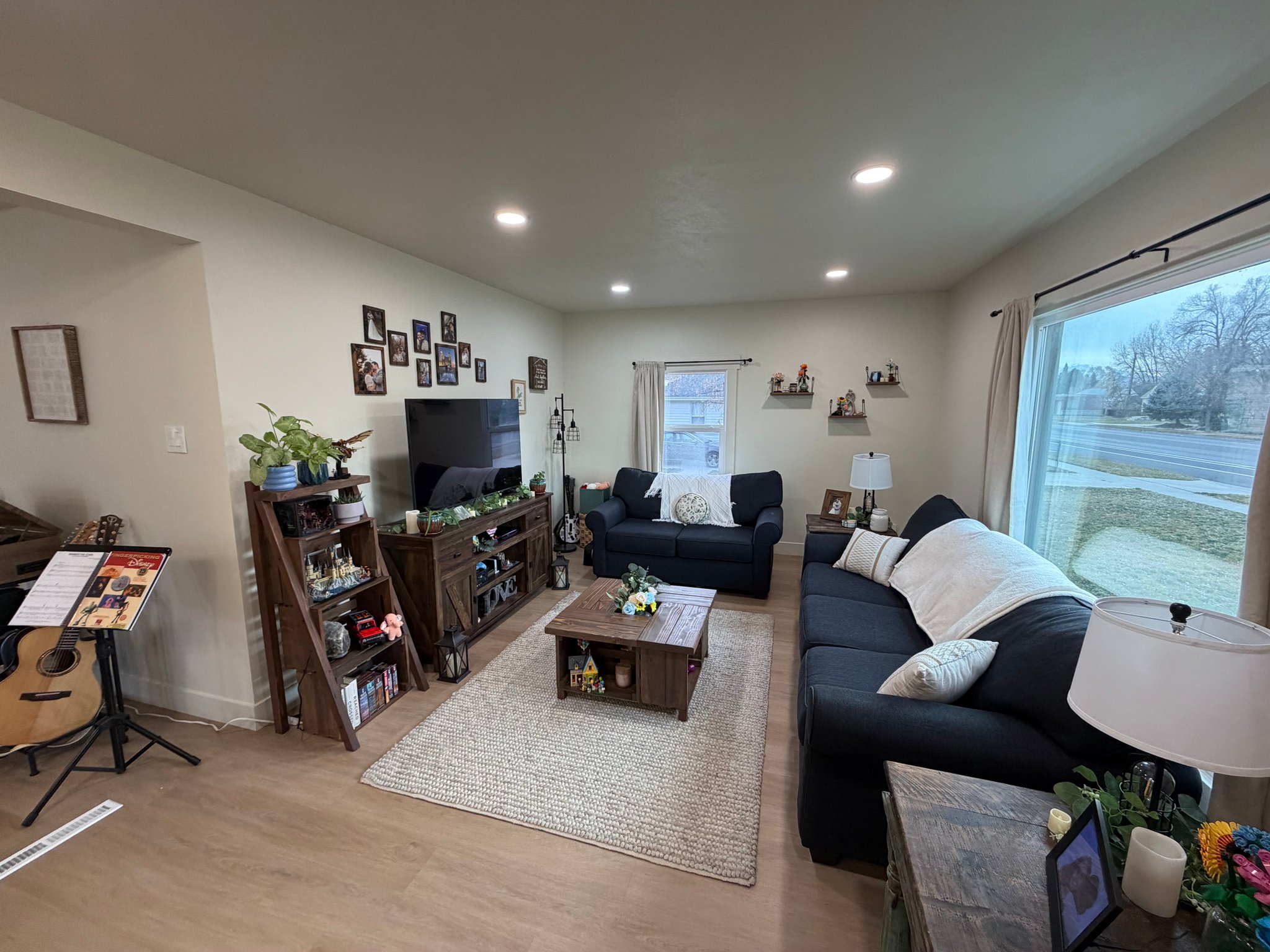 Springville House: 201 S 400 E
