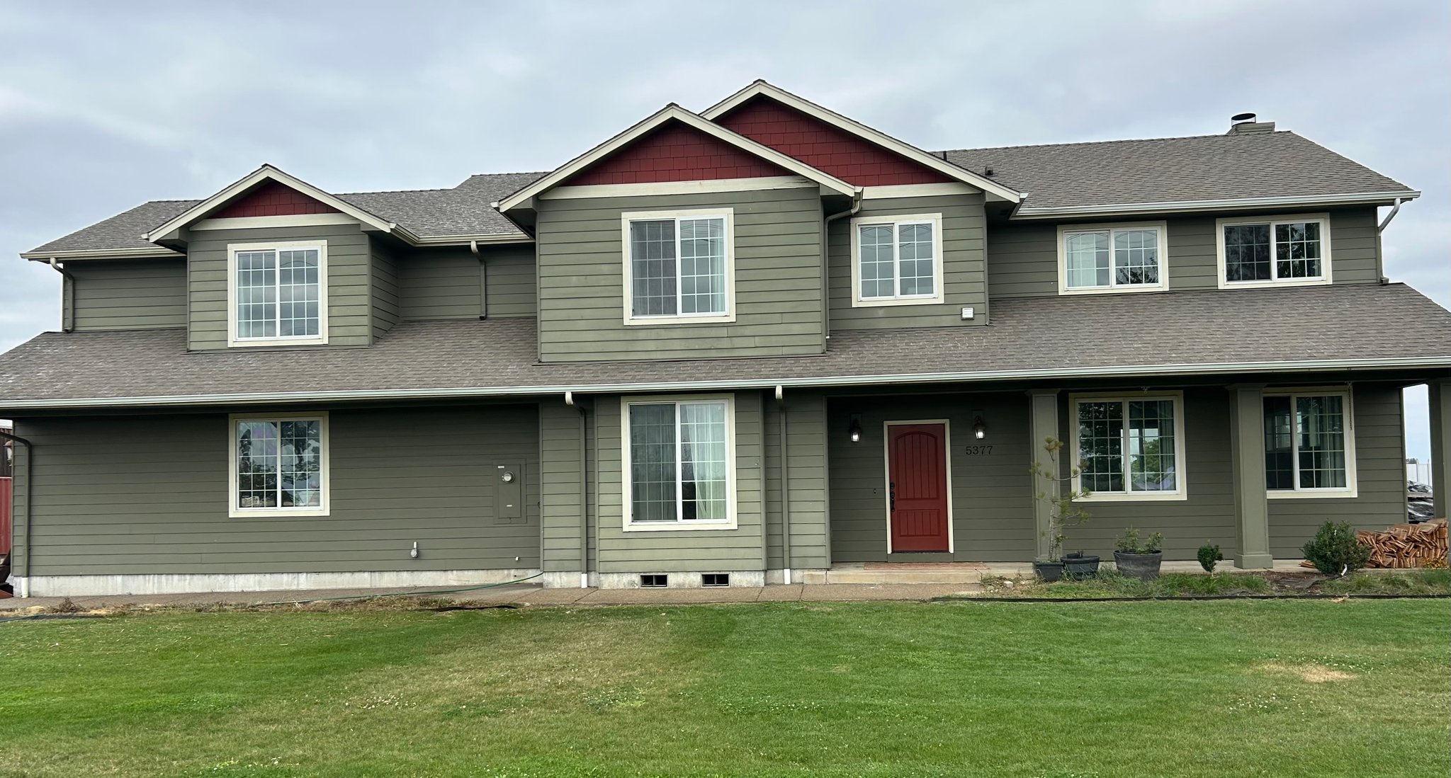 Salem House: 5377 Waconda Rd Ne