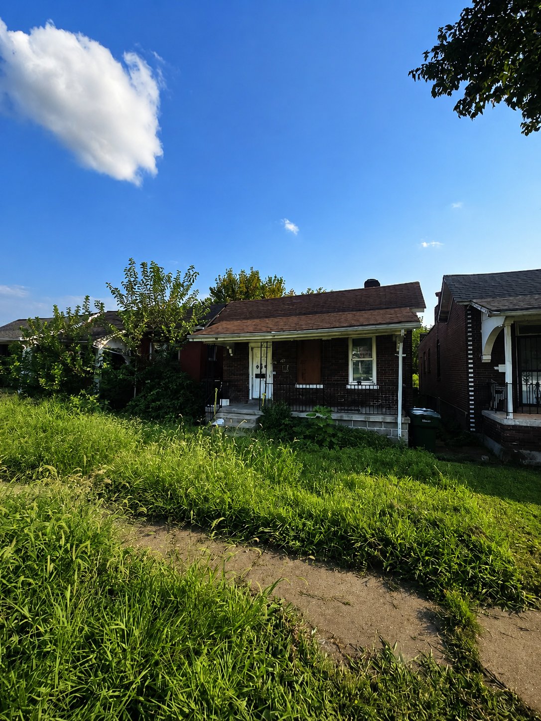 St. Louis House: 4920 San Francisco Ave