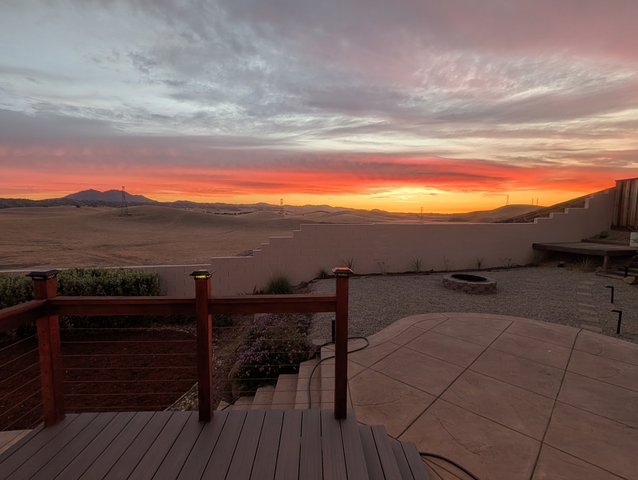 Brentwood House: 2691 Presidio Dr