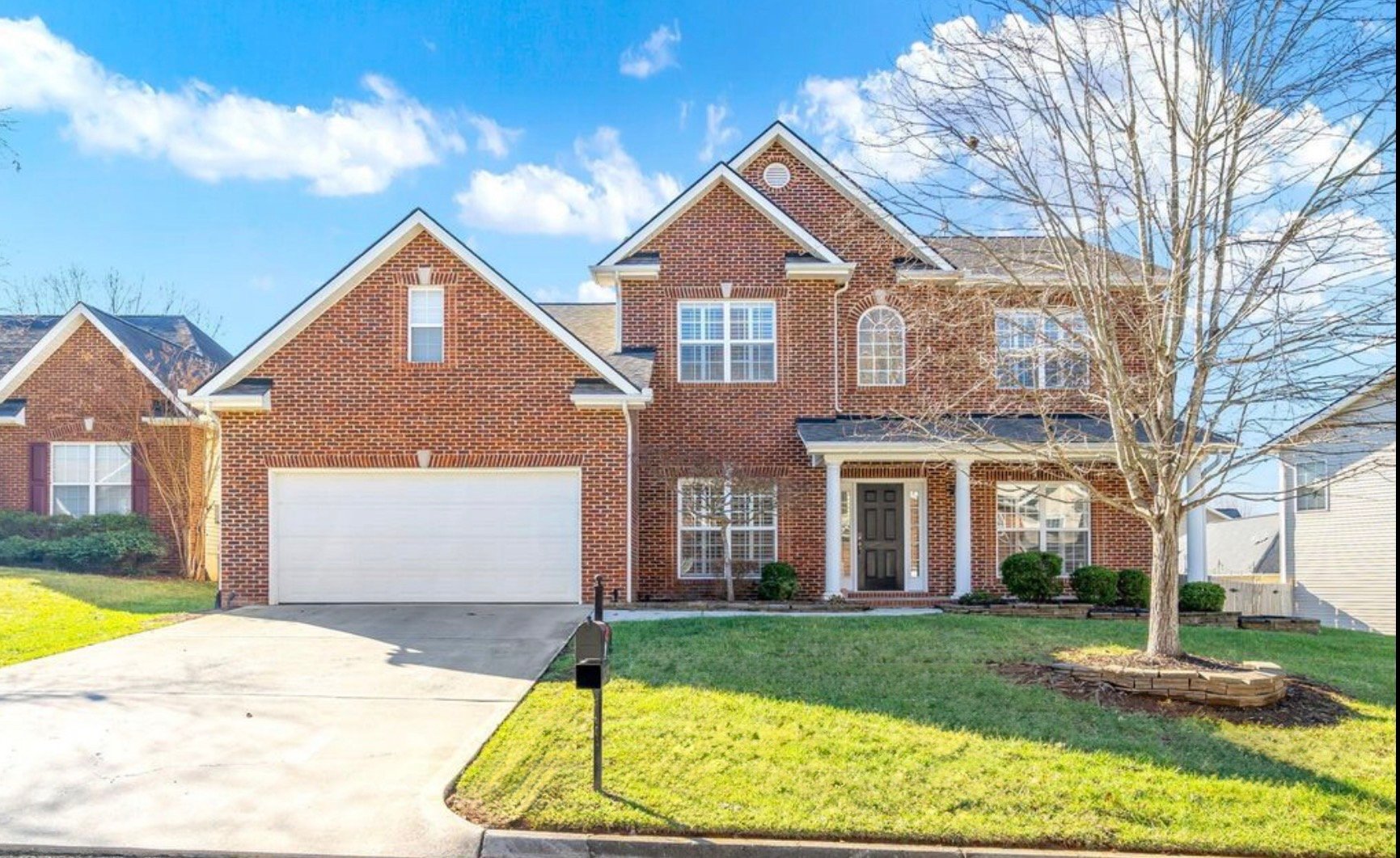 Knoxville House: 2655 Berringer Station Ln