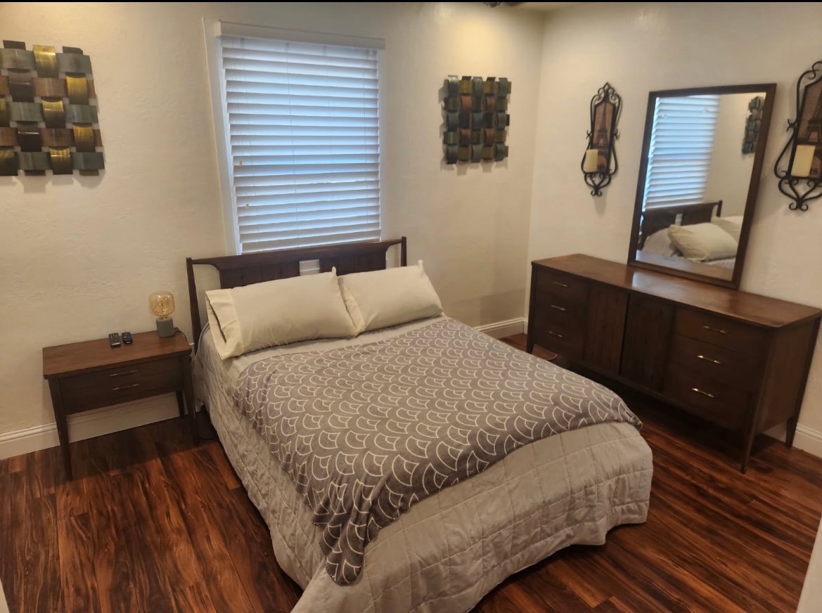 Salt Lake City House: 2750 S Imperial St