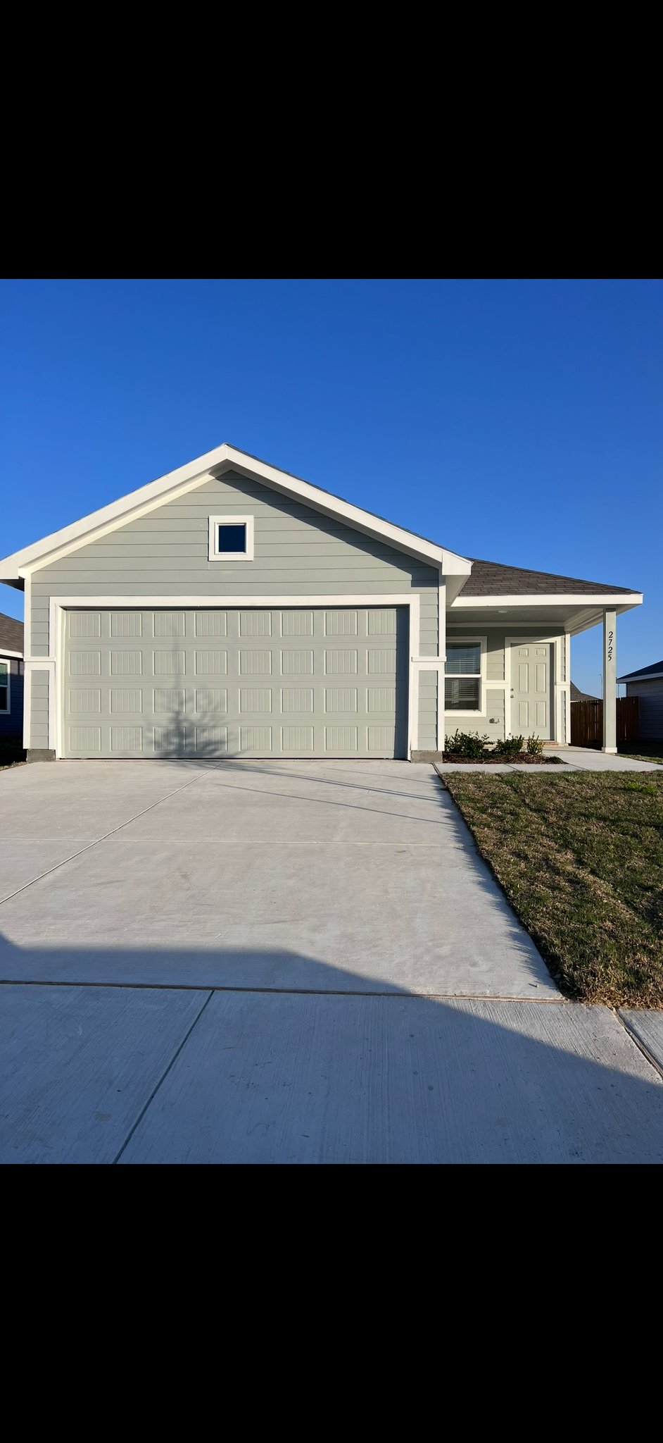 Fort Worth House: 2725 Kingsman Dr