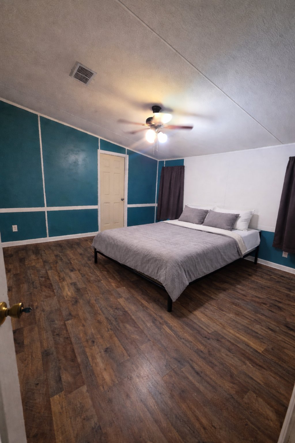 Brooksville Single Room: 24345 Kaufman Rd