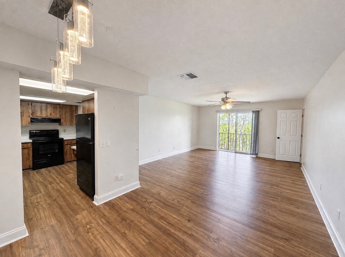 port richey Apartment: 5541 bay blvd