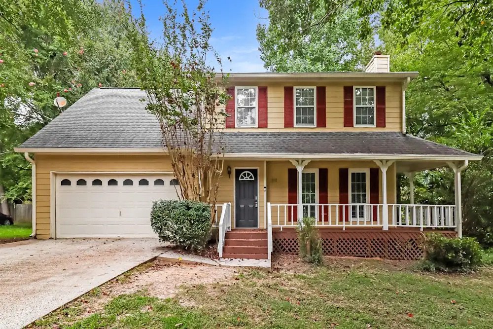 Powder Springs House: 3142 Country Lake Dr