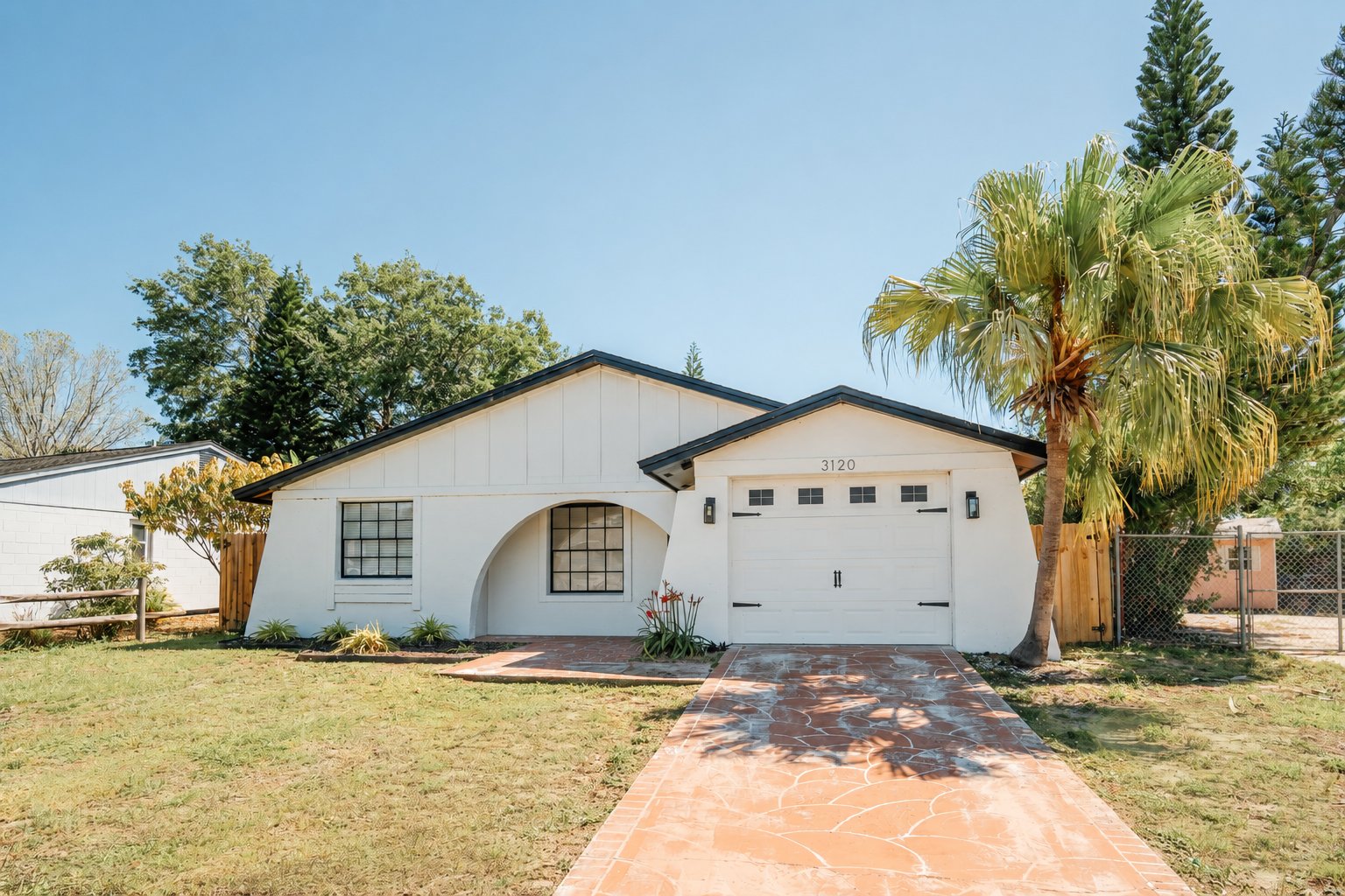 Tampa House: 3120 Sandspur Dr