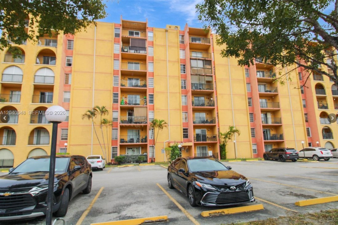 Miami Condo: 4717 NW 7th St