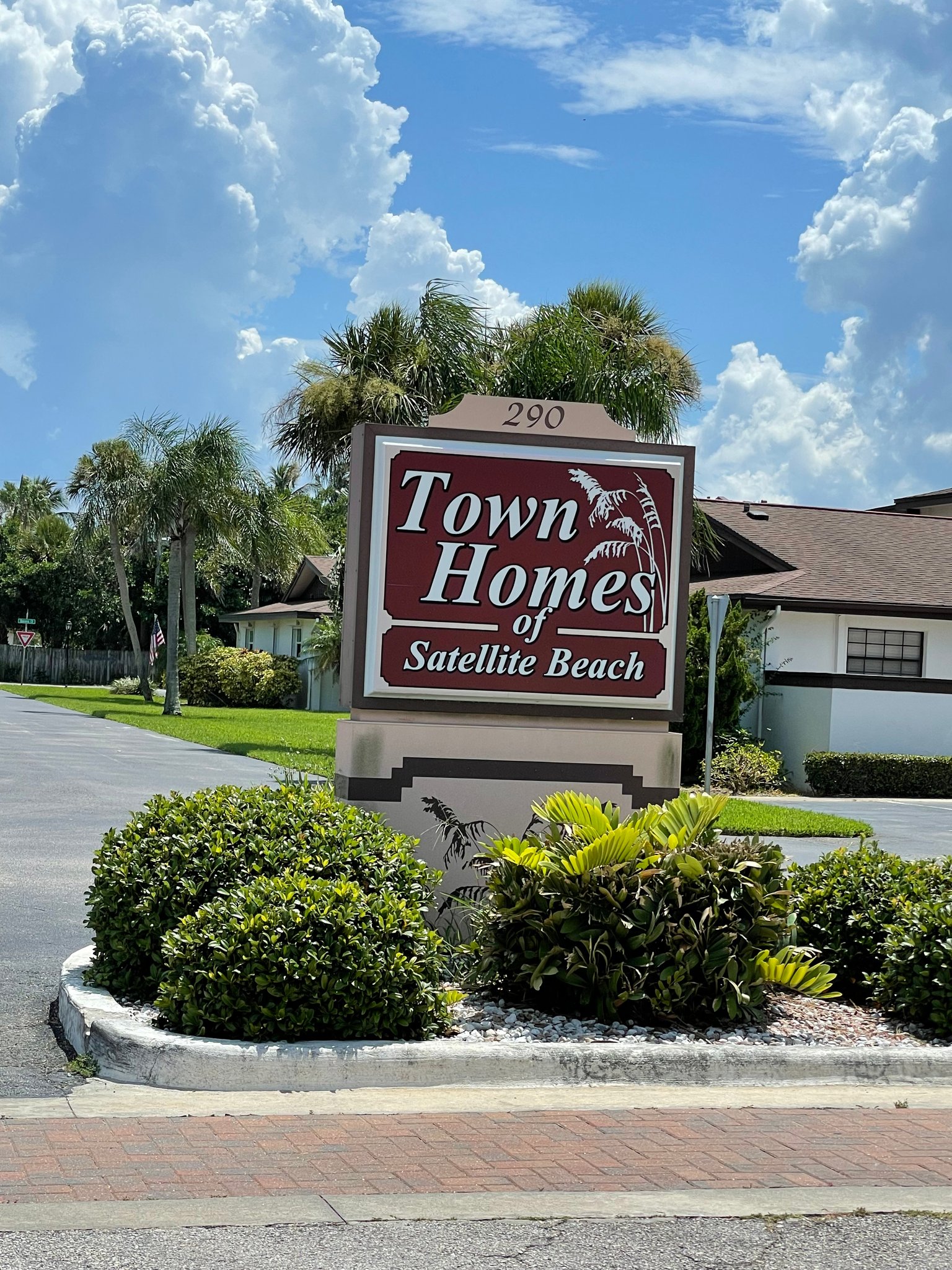 Satellite Beach Townhome: 159 Queens Ct