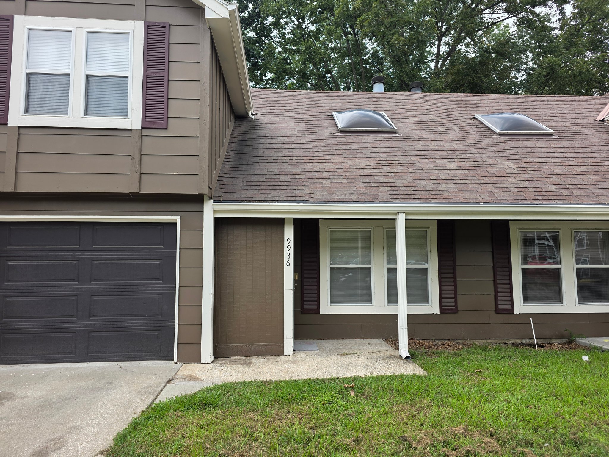 Kansas City Townhome: 9936 Locust