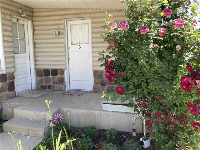 Pleasant Grove Apartment: 267 E State Rd