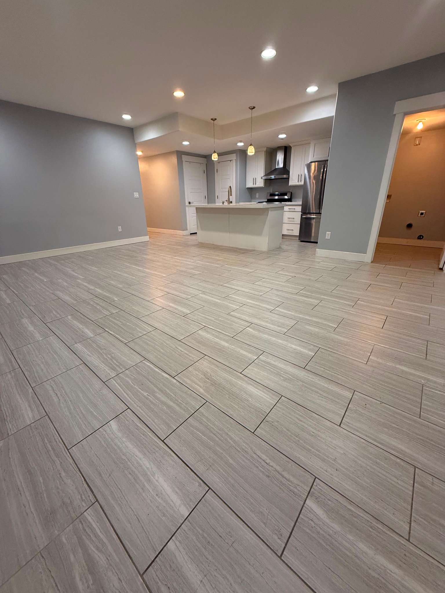 South Jordan Multiplex: 19042 Lees Dream Dr