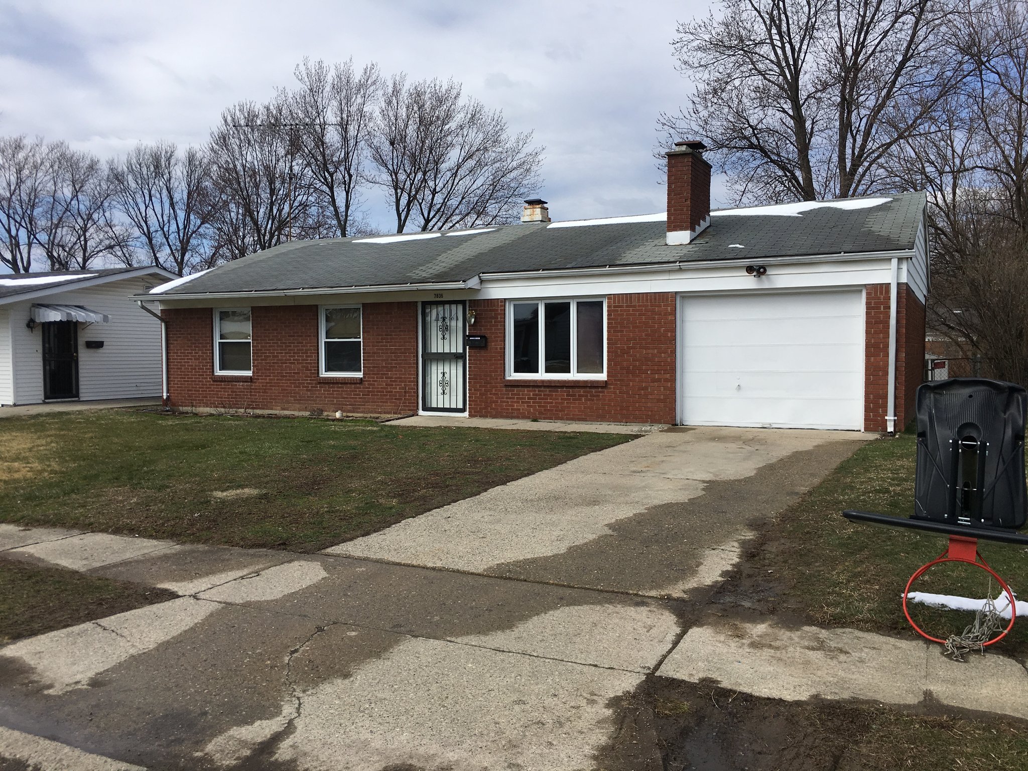 Indianapolis House: 7836 Roy Rd
