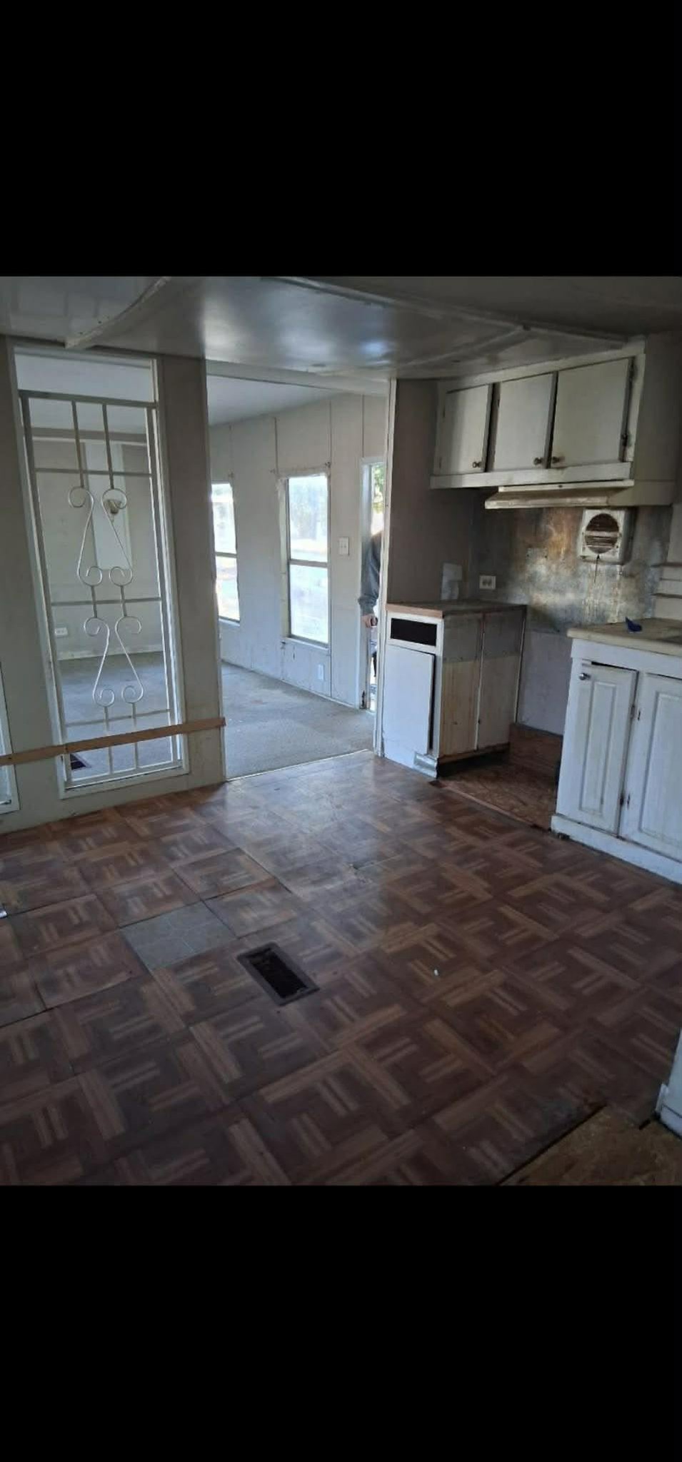 Columbus Other: 6023 Crystal Drive
