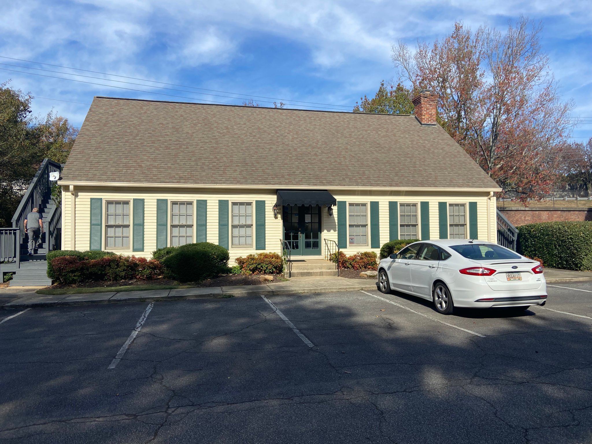 Atlanta Condo: 3069 Colonial Way