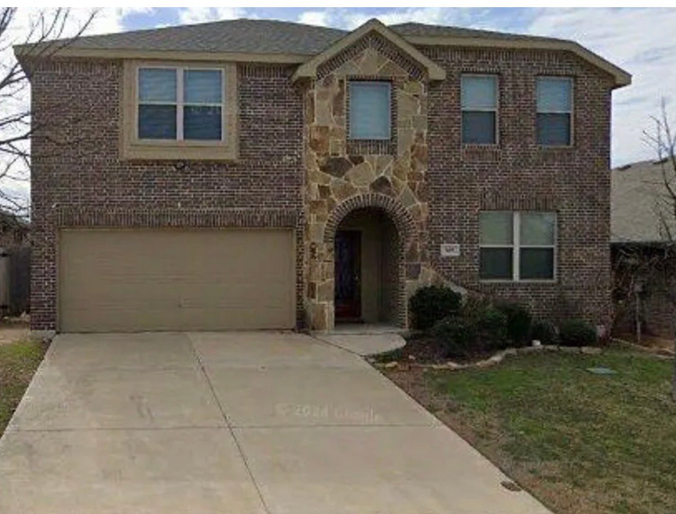 Crowley House: 805 Woodmark Dr