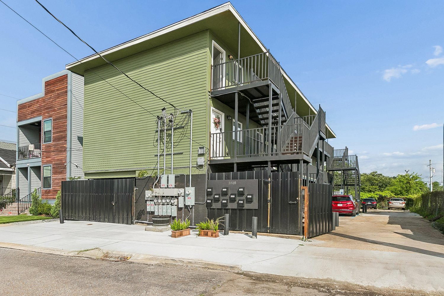 New Orleans Apartment: 3318 Broadway Street