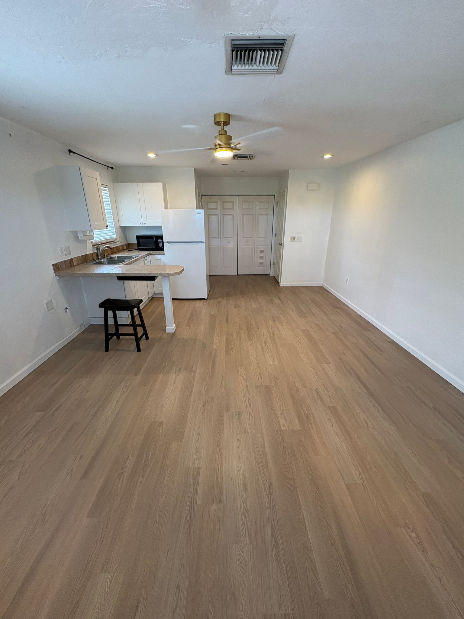 Holmes Beach Single Room: 3014 Avenue C