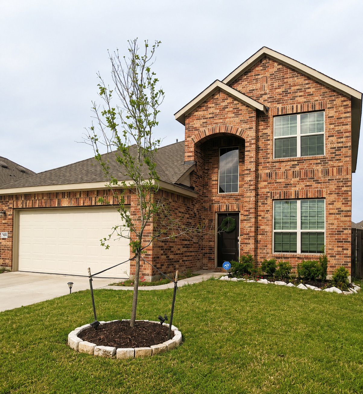 New Caney House: 19118 Pegara Manor Dr