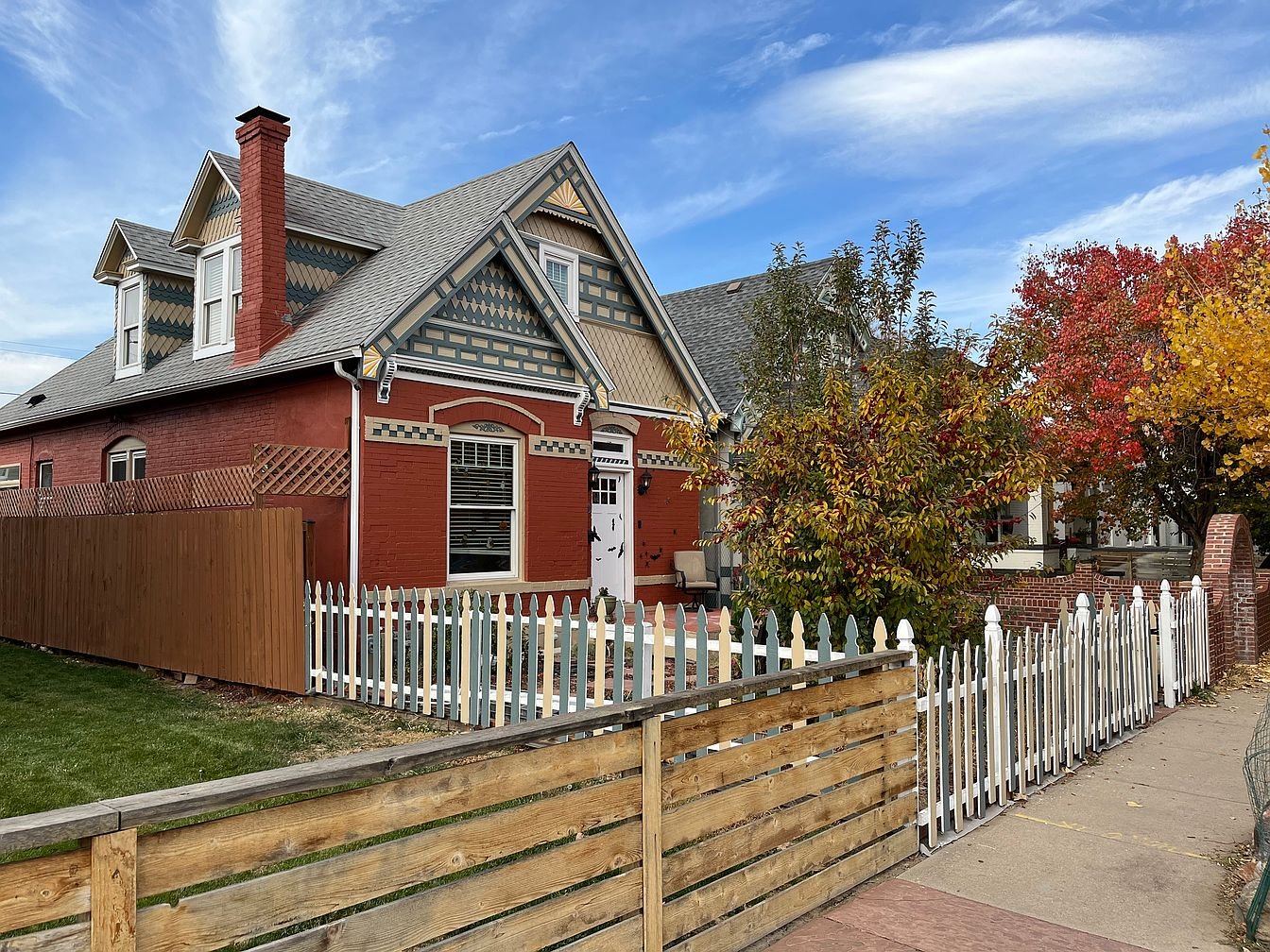 Denver House: 3635 N Humboldt St
