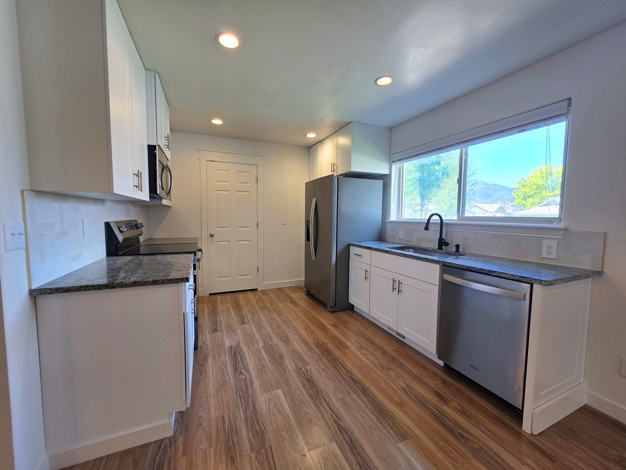Elk Ridge Apartment: 326 N Escalante Dr