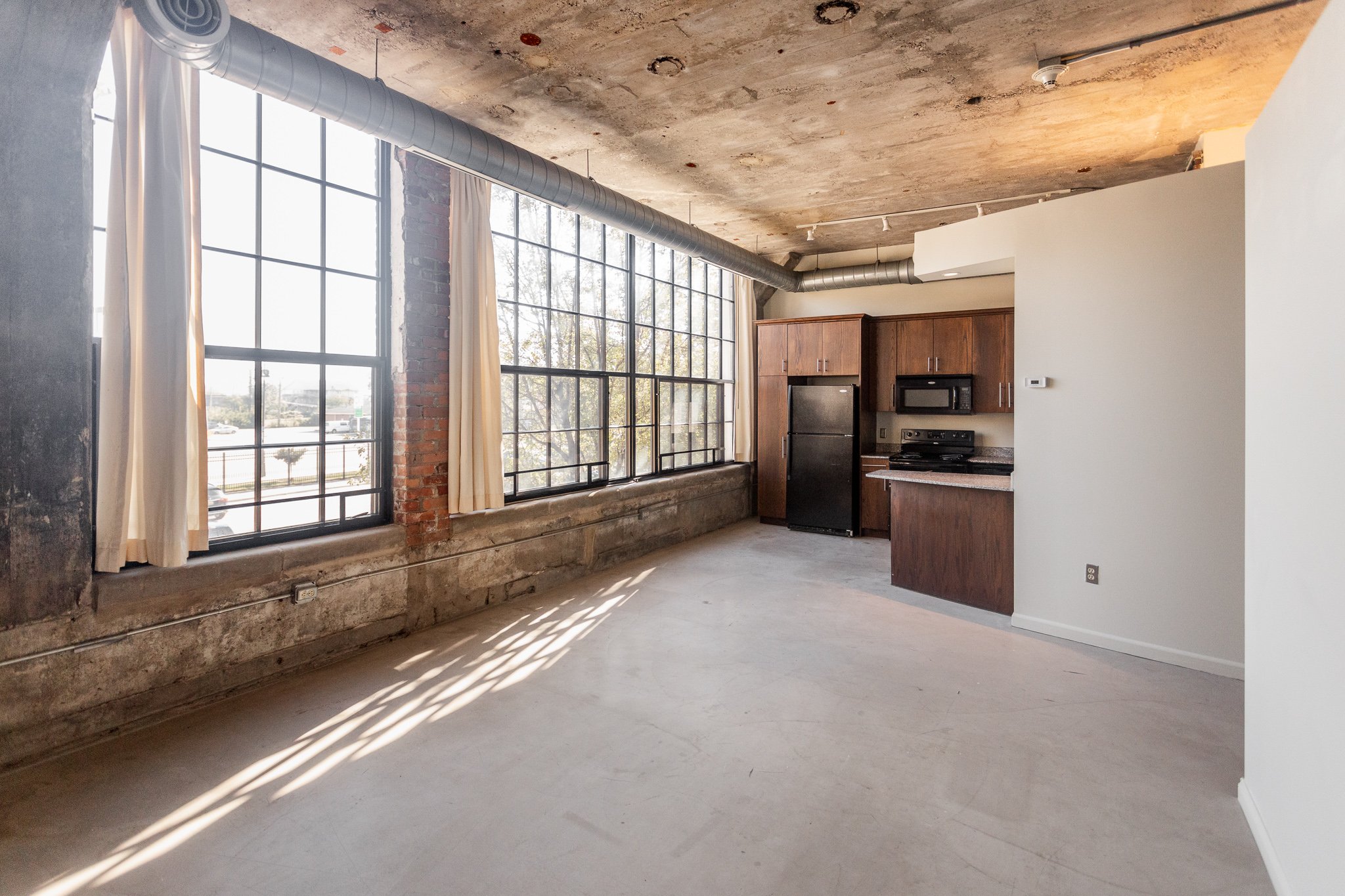 Detroit Apartment: 41 Burroughs
