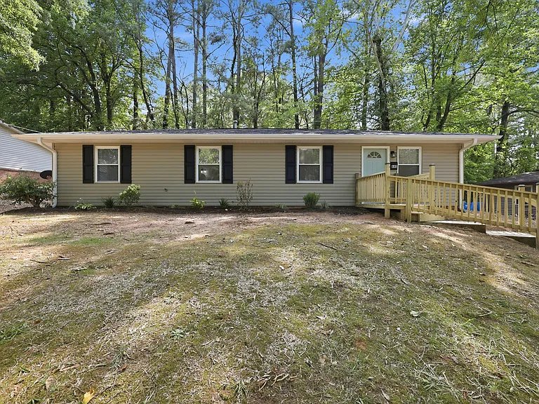 Winston Salem House: 640 Amanda Pl