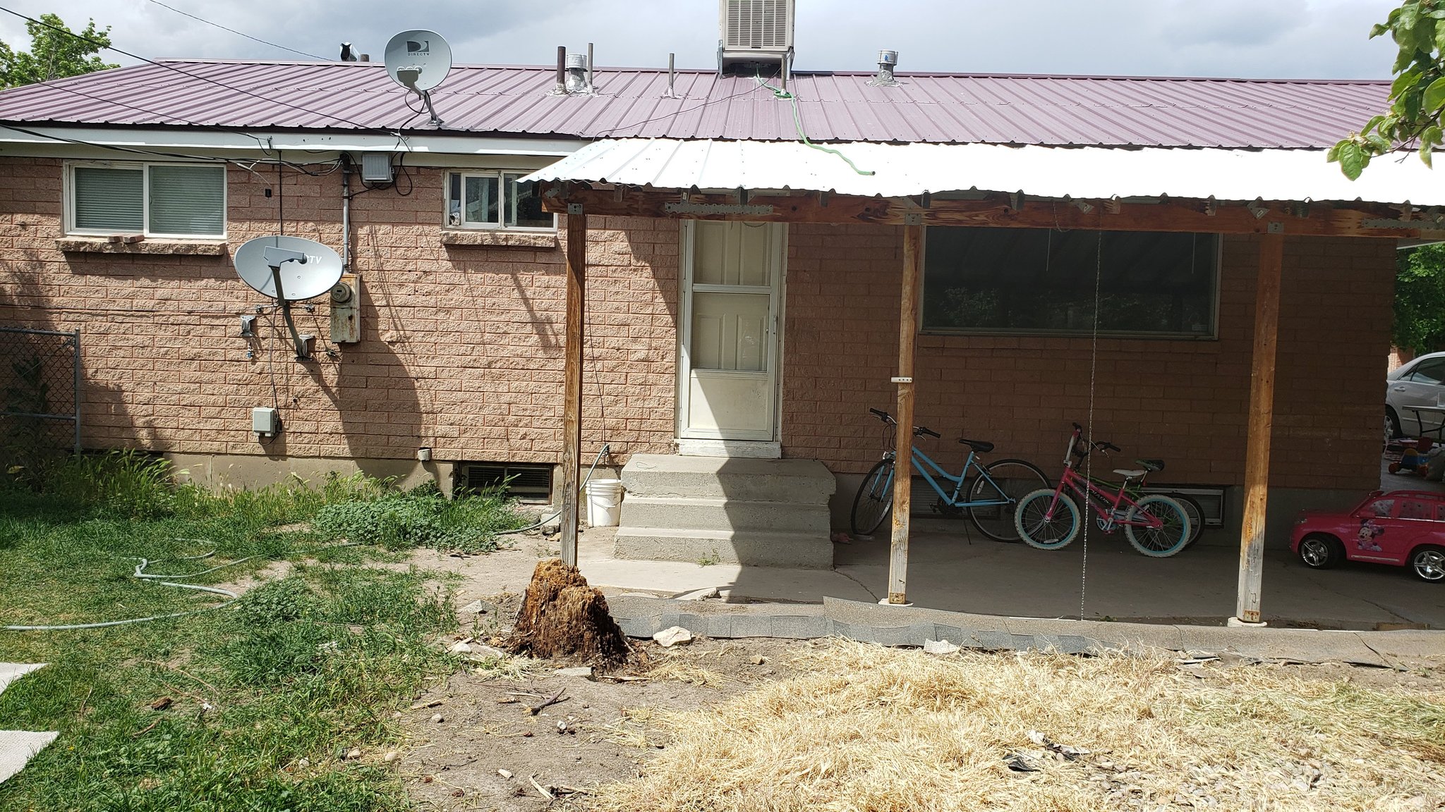 Kearns Apartment: 4085 West 5010 South
