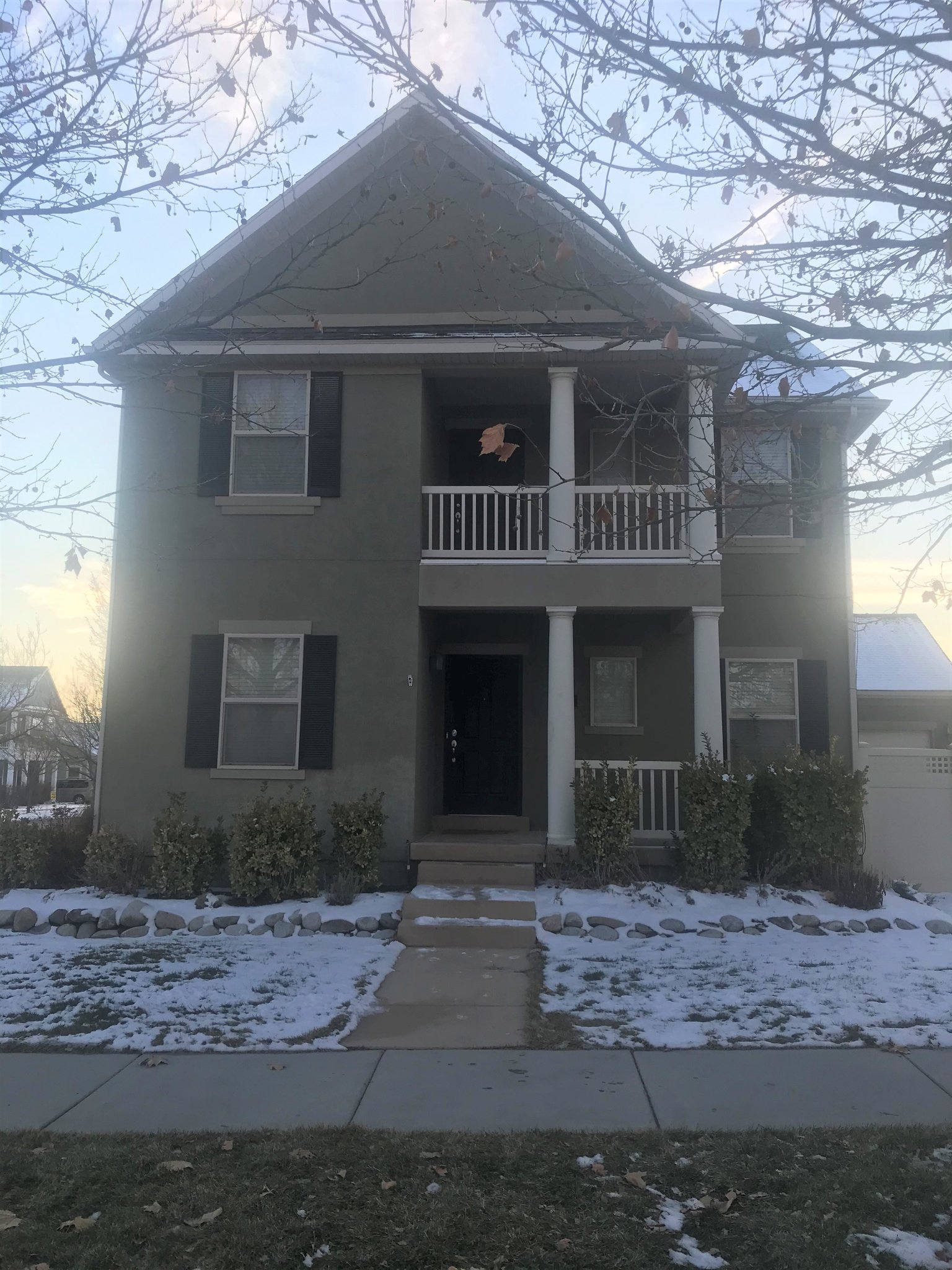 SOUTH JORDAN House: 11474 s. lookout hill dr.