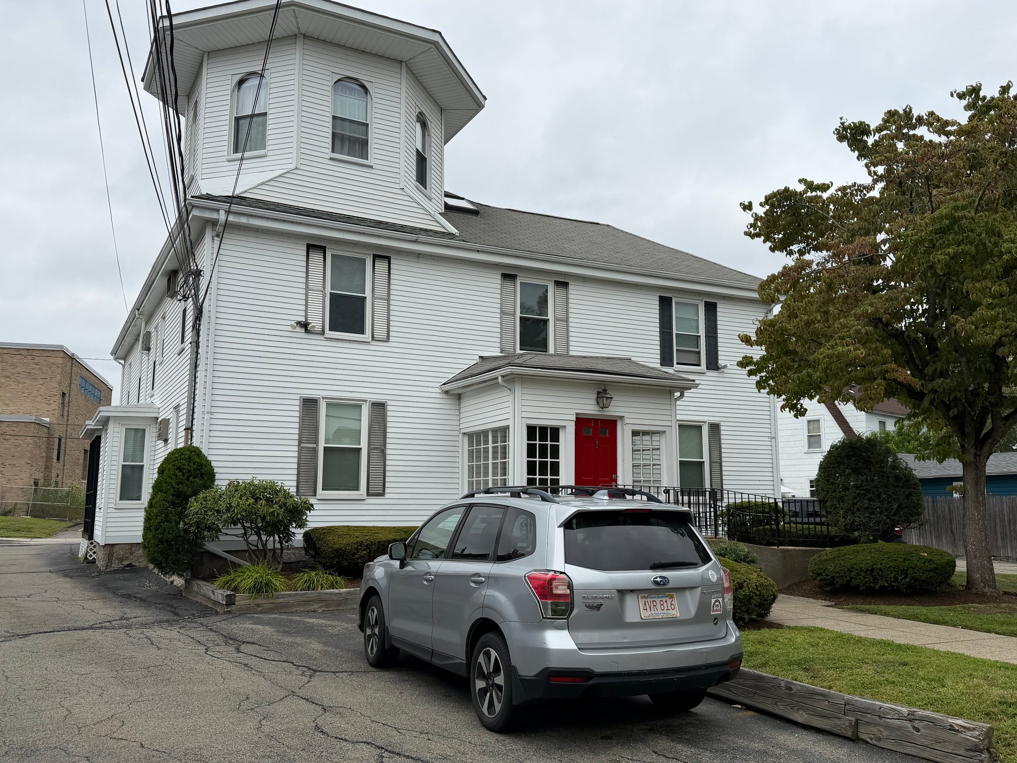 Framingham Apartment: 24 Myrtle St