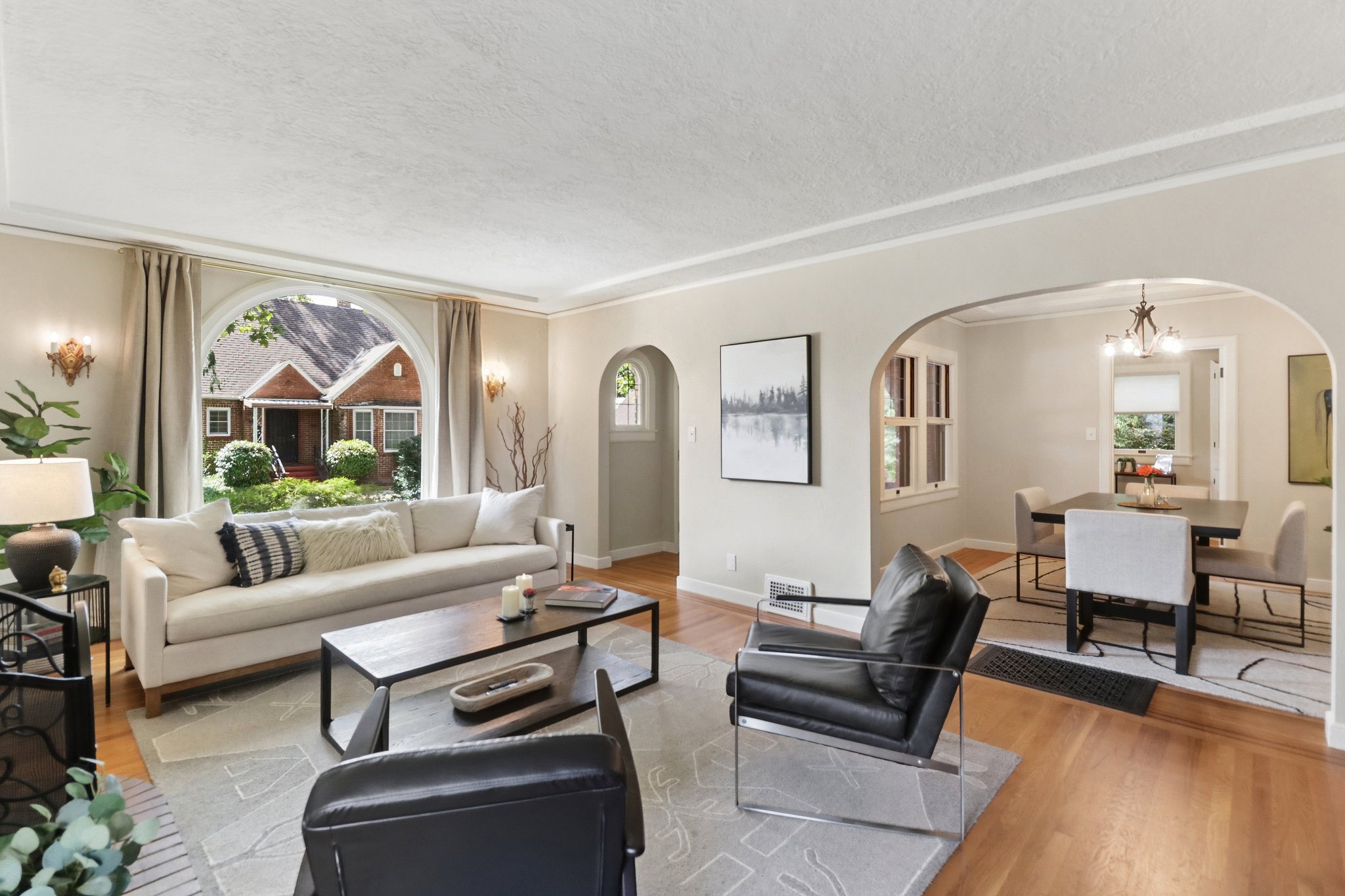 Sacramento House: 2549 San Jose Way