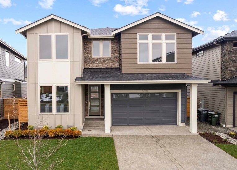 Bonney Lake House: 15410 207th Ave E