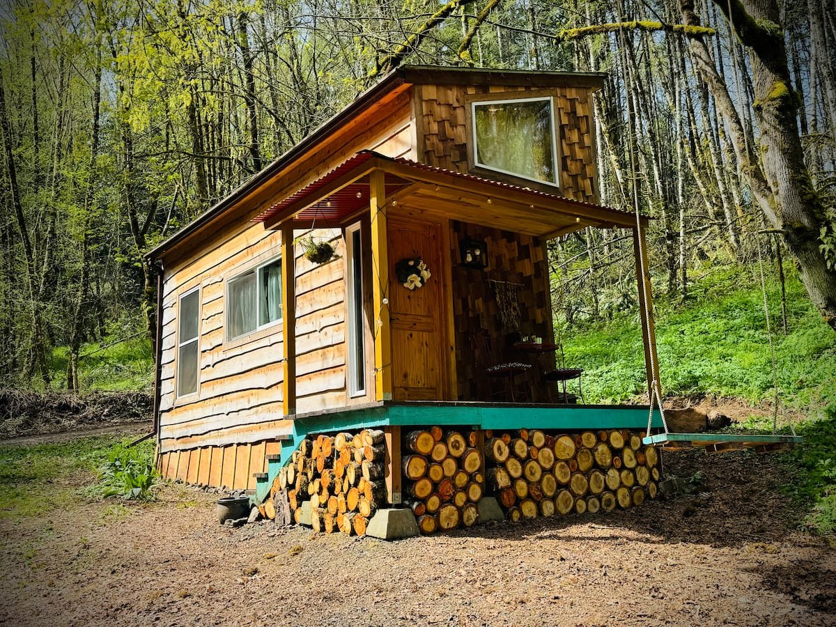Clatskanie House: 80391 Stewart Creek Rd