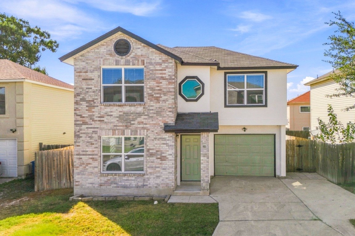 Leon Valley House: 48 Weathering Creek