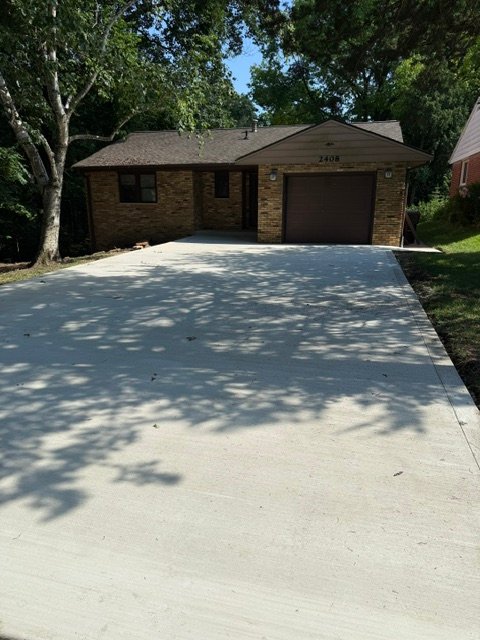 PEORIA House: 2408 GRANDVIEW AVE