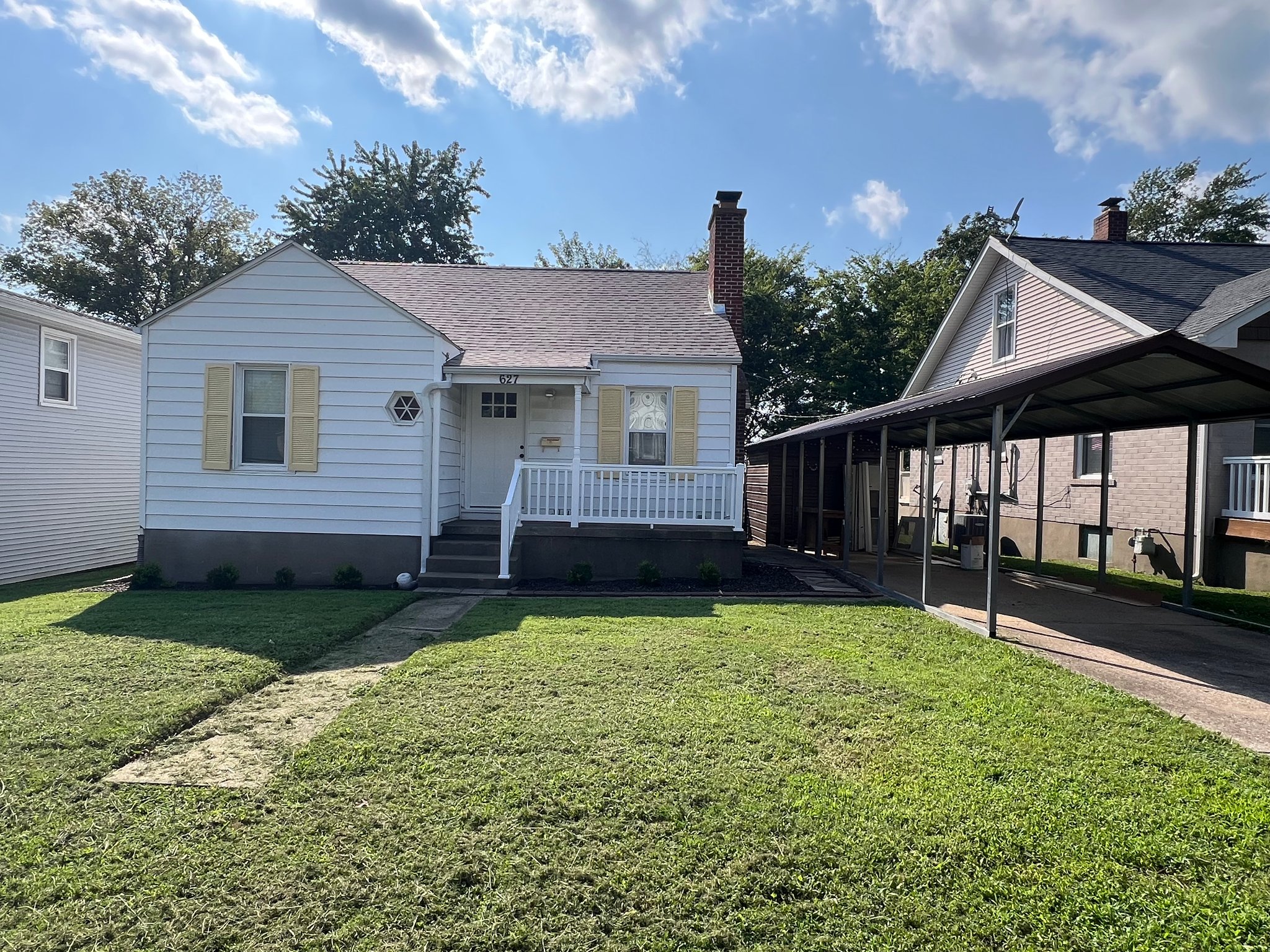Cape Girardeau House: 627 Whitelaw Ave