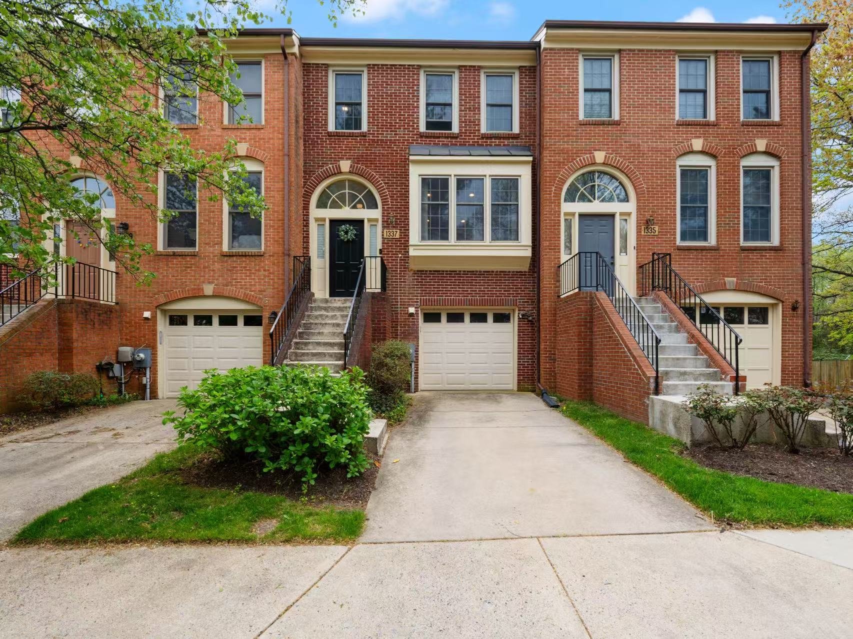 Rockville Townhome: 1337 Templeton Place