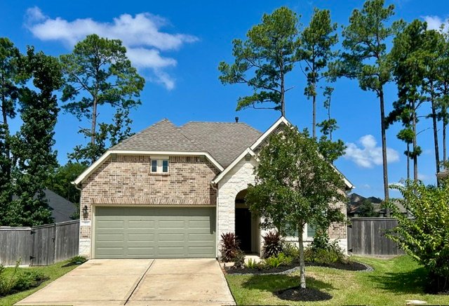 Willis House: 322 Fan Palm Ct