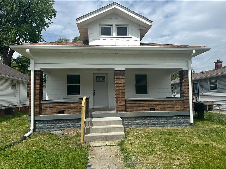 Indianapolis House: 1826 Mansfield