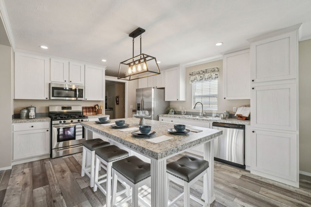 Albion House: 1237 Westover Blvd
